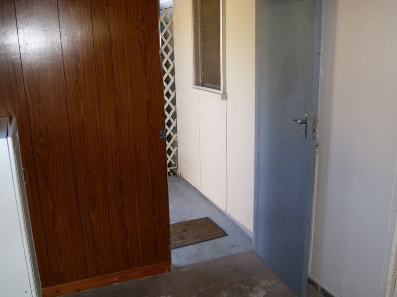 16 Orange Grove Street, Coochiemudlo Island QLD 4184