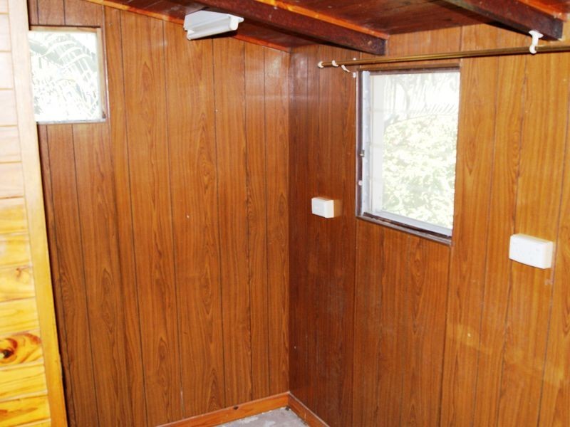 16 Orange Grove Street, Coochiemudlo Island QLD 4184