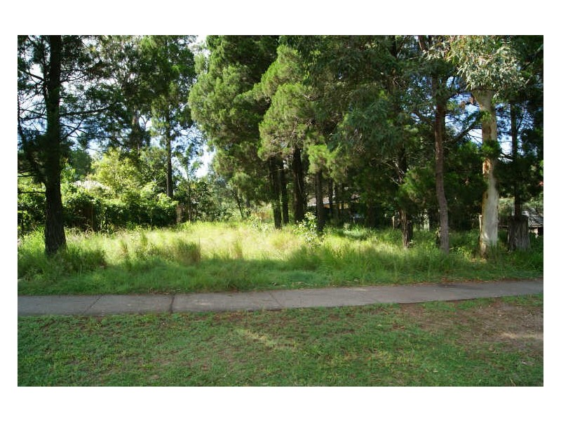 19 Elizabeth St, Coochiemudlo Island QLD 4184