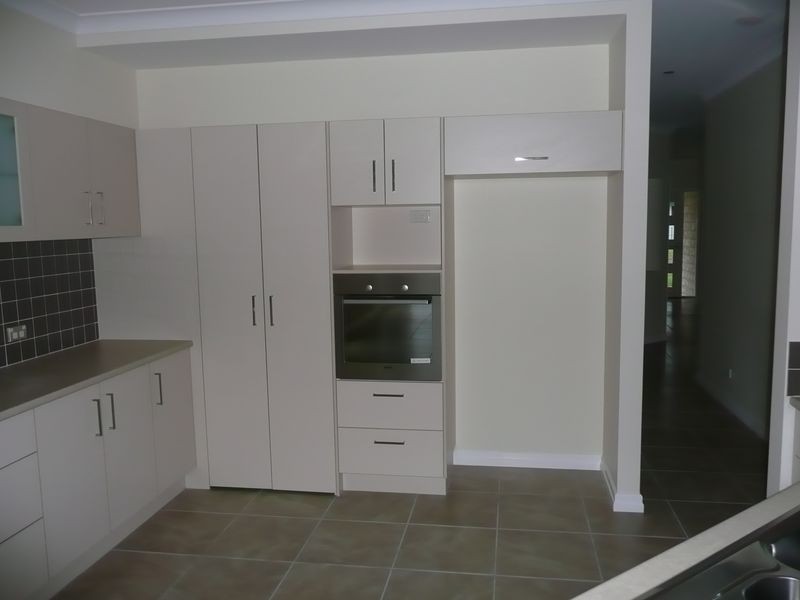 9 Phillips Street, Coochiemudlo Island QLD 4184