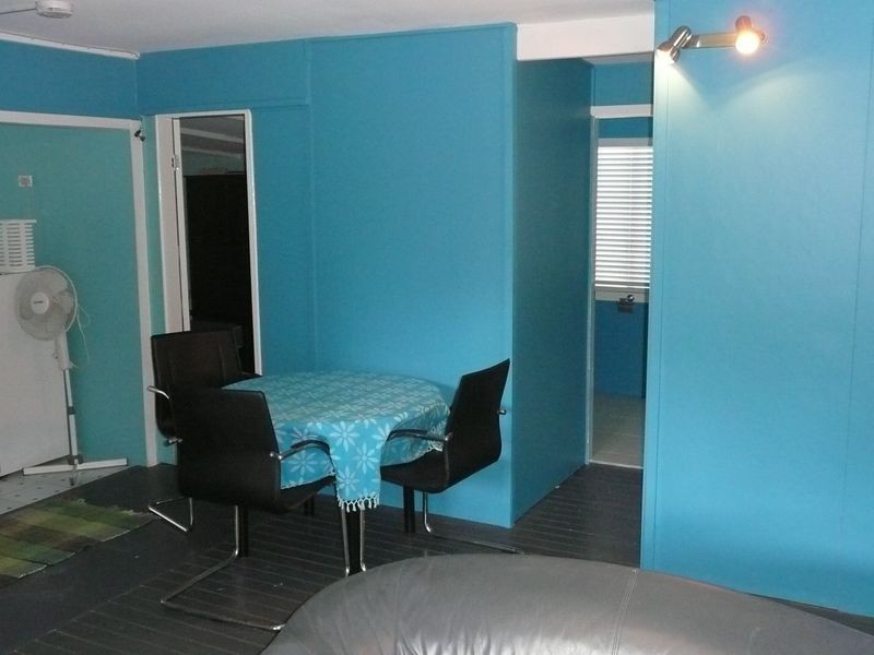 9 Leonie Crescent, Lamb Island QLD 4184