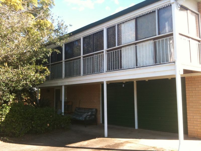 99 Main Street, Redland Bay QLD 4165