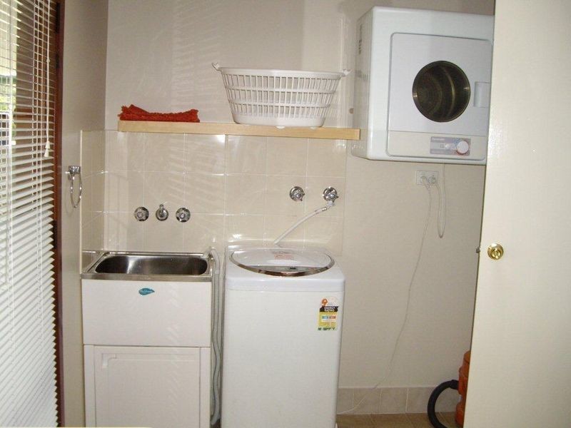 15 Merindah, Coochiemudlo Island QLD 4184