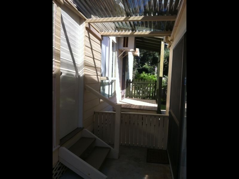 8 Orange Grove, Coochiemudlo Island QLD 4184