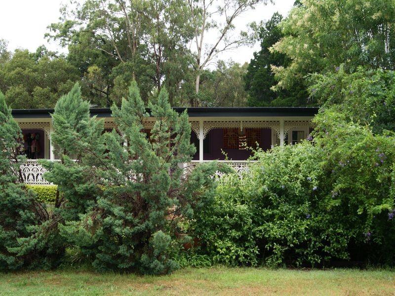 7 Ross, Coochiemudlo Island QLD 4184