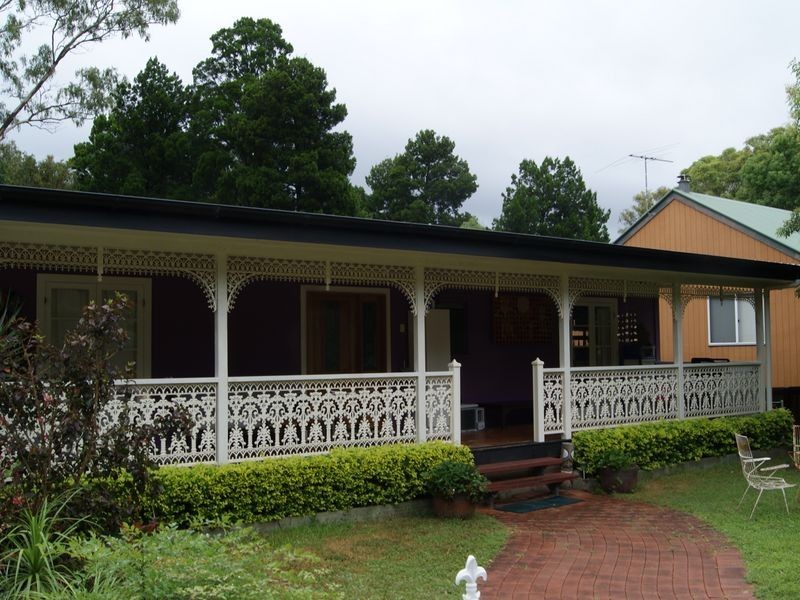 7 Ross, Coochiemudlo Island QLD 4184