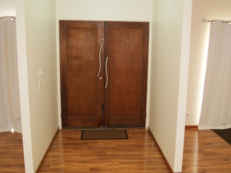 12 marroo  street, Coochiemudlo Island QLD 4184