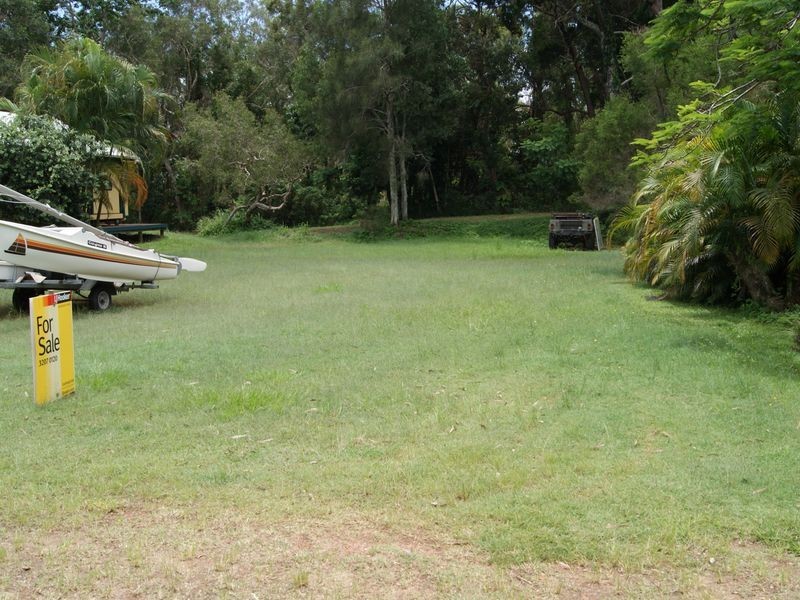 3 James, Coochiemudlo Island QLD 4184