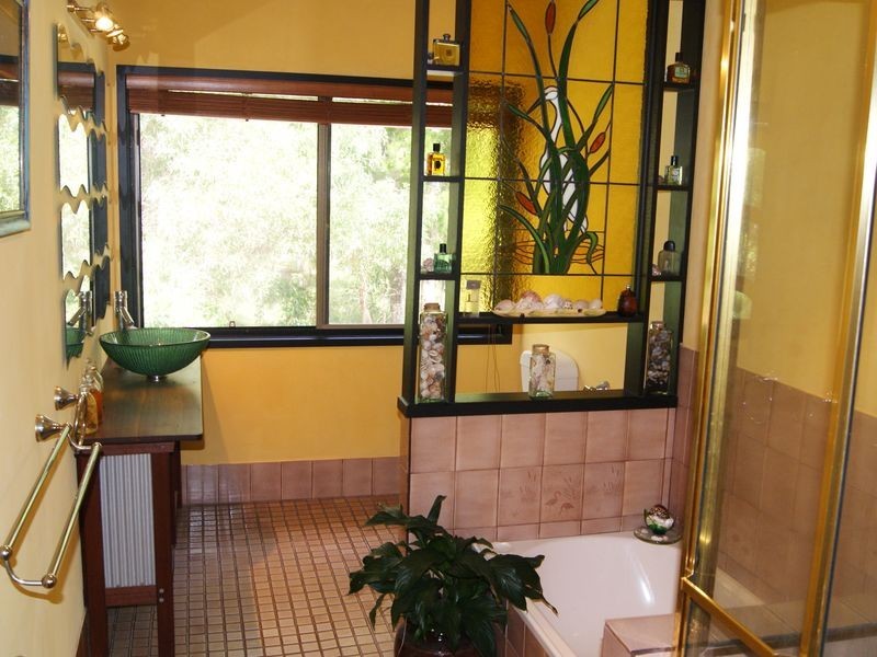 1 Flinders Street, Coochiemudlo Island QLD 4184