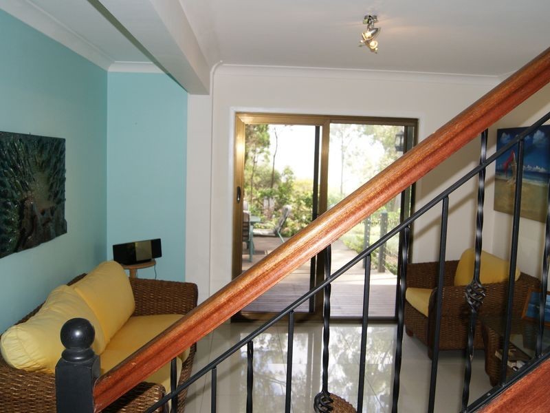 1 Flinders Street, Coochiemudlo Island QLD 4184