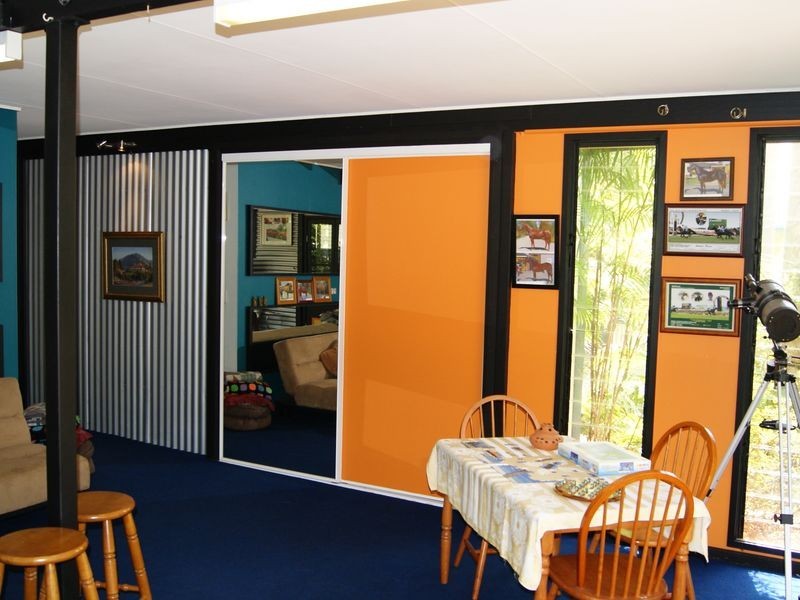 1 Flinders Street, Coochiemudlo Island QLD 4184