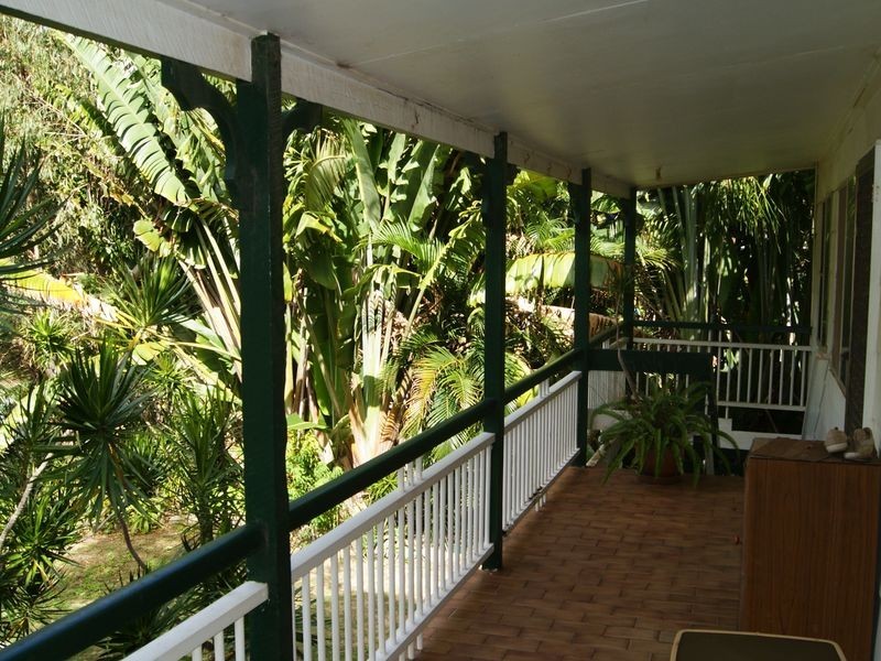 24 Victoria Parade, Coochiemudlo Island QLD 4184