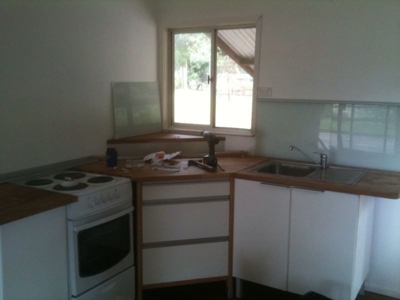 2 Pandanus Street, Coochiemudlo Island QLD 4184