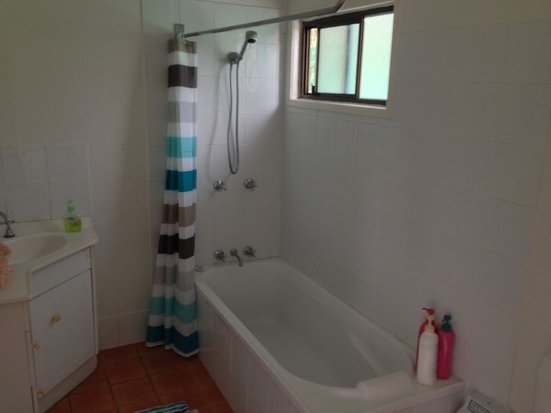 10 Ross, Coochiemudlo Island QLD 4184