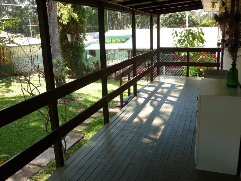 27 Perulpa Street, Coochiemudlo Island QLD 4184