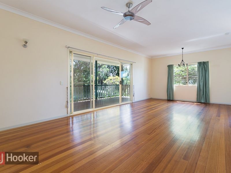 10 Pullen Street, Coochiemudlo Island QLD 4184