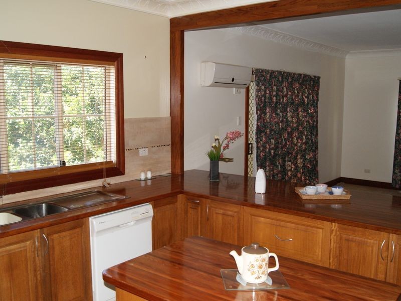 19 Aminya Street, Coochiemudlo Island QLD 4184