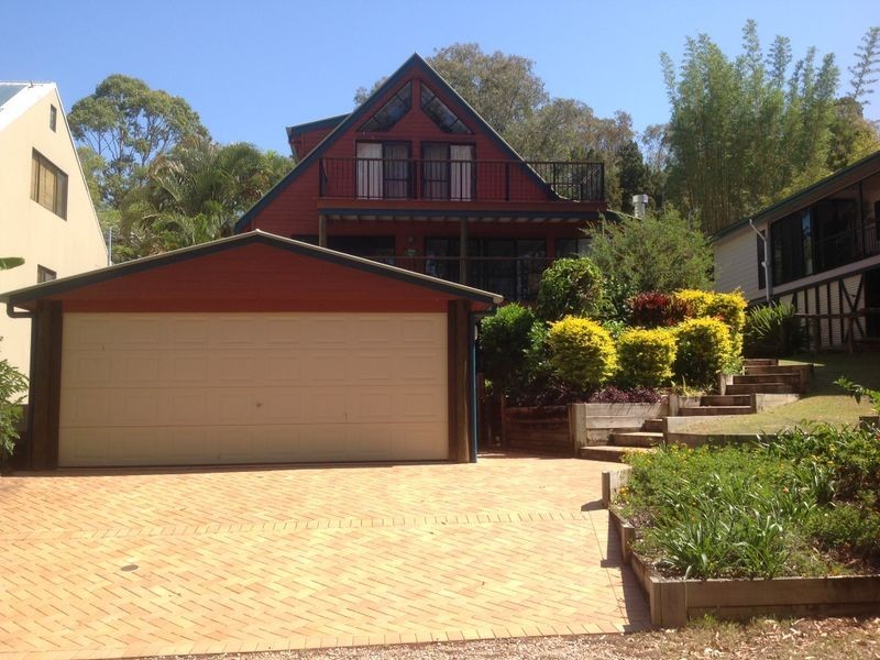 206 Victoria Parade, Coochiemudlo Island QLD 4184