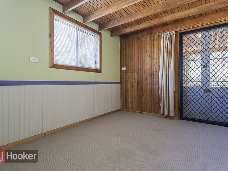 14 James Street, Coochiemudlo Island QLD 4184