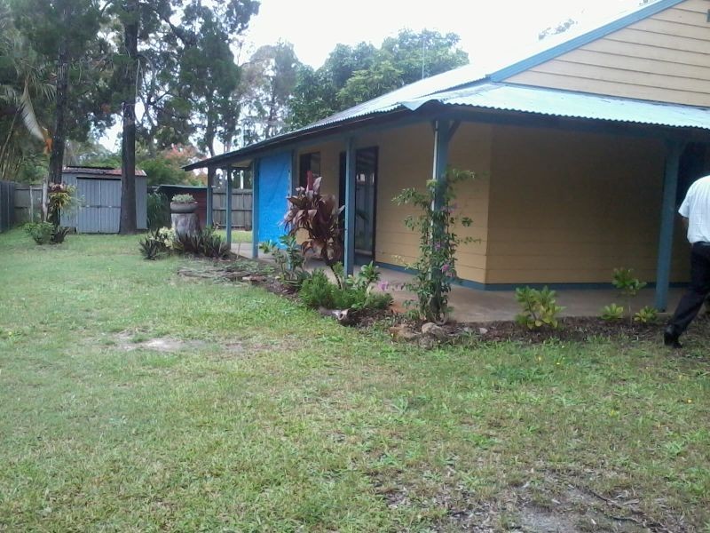 38 James Street, Coochiemudlo Island QLD 4184