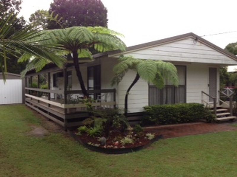 33 Capembah Street, Coochiemudlo Island QLD 4184