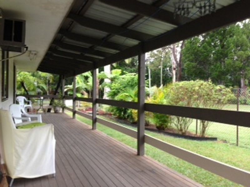 33 Capembah Street, Coochiemudlo Island QLD 4184