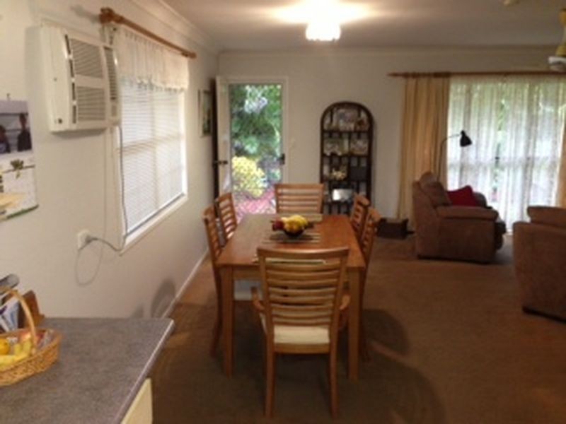 33 Capembah Street, Coochiemudlo Island QLD 4184