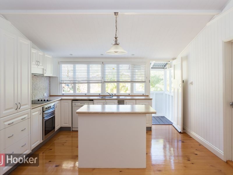 31 Capembah Street, Coochiemudlo Island QLD 4184