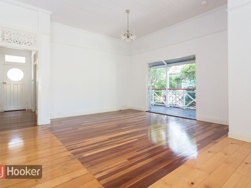 31 Capembah Street, Coochiemudlo Island QLD 4184