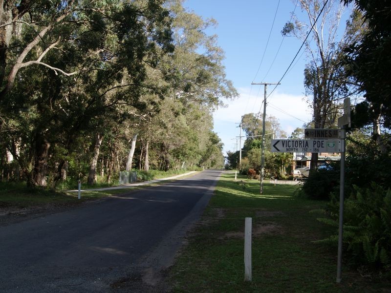 92 Elizabeth Street, Coochiemudlo Island QLD 4184