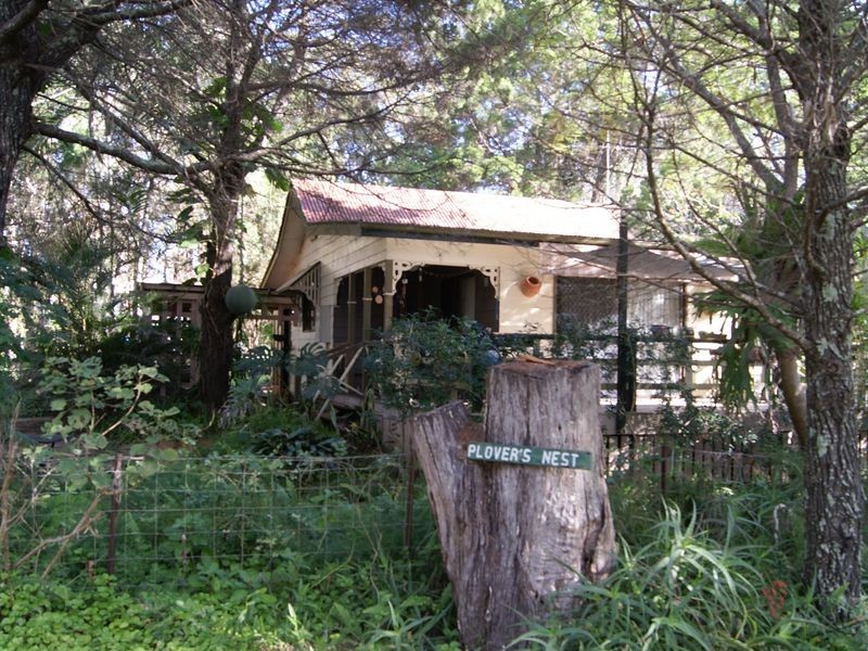 92 Elizabeth Street, Coochiemudlo Island QLD 4184