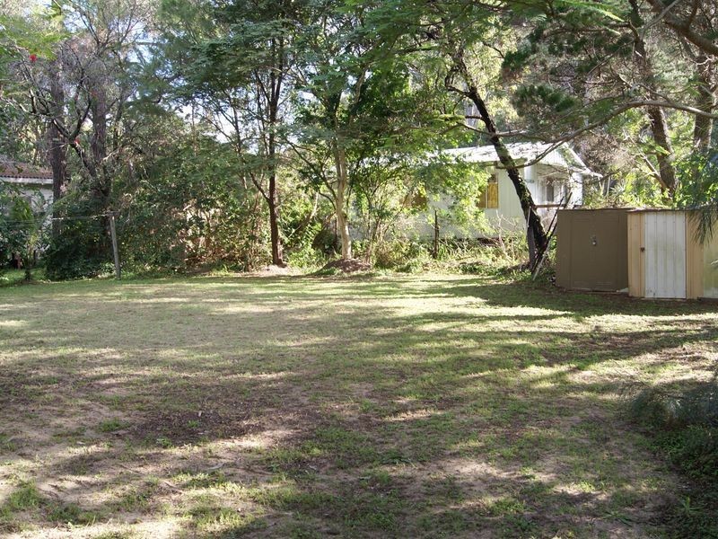 92 Elizabeth Street, Coochiemudlo Island QLD 4184