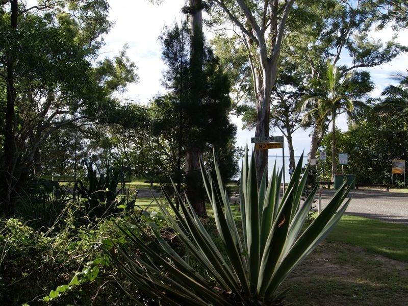 92 Elizabeth Street, Coochiemudlo Island QLD 4184