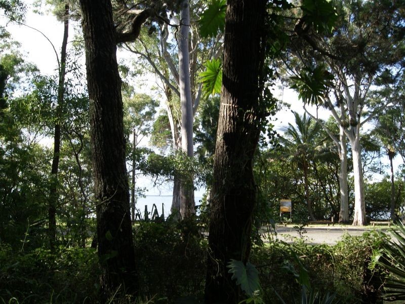 92 Elizabeth Street, Coochiemudlo Island QLD 4184