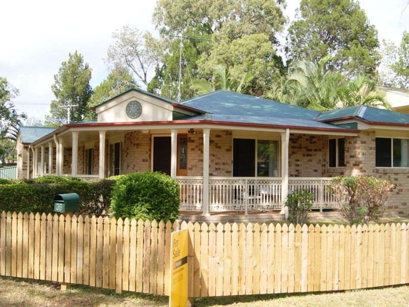 35 Carefree, Coochiemudlo Island QLD 4184