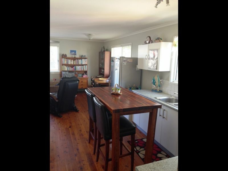 35 Shirley, Coochiemudlo Island QLD 4184