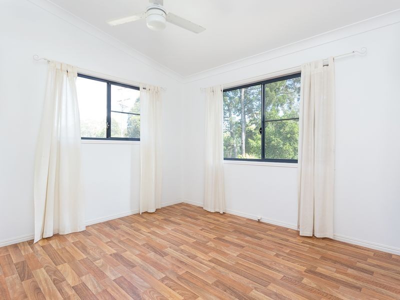 19 Elizabeth Street, Coochiemudlo Island QLD 4184