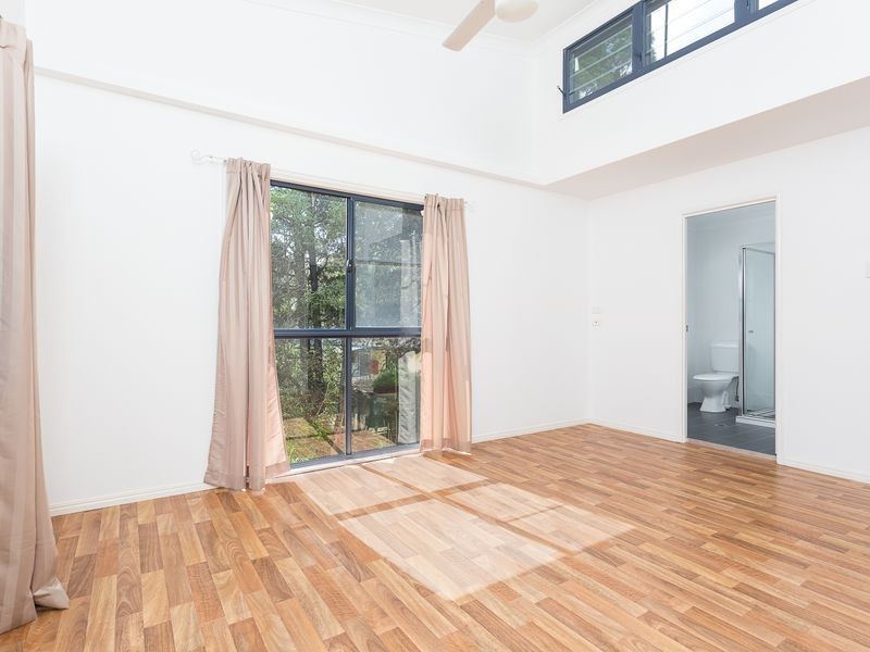 19 Elizabeth Street, Coochiemudlo Island QLD 4184