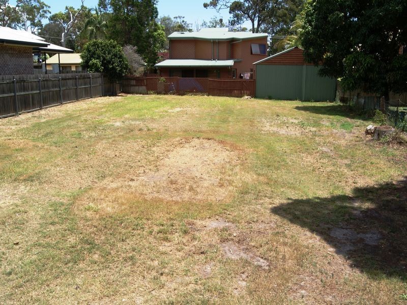 5 Cypress, Coochiemudlo Island QLD 4184