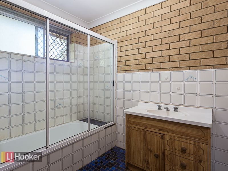 13 Mareela Street, Coochiemudlo Island QLD 4184