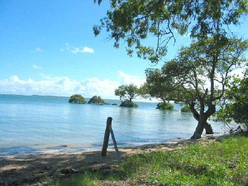 9 Innes Street, Coochiemudlo Island QLD 4184