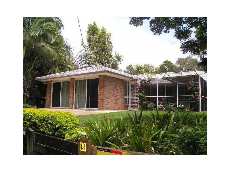 88 Victoria Parade, Coochiemudlo Island QLD 4184