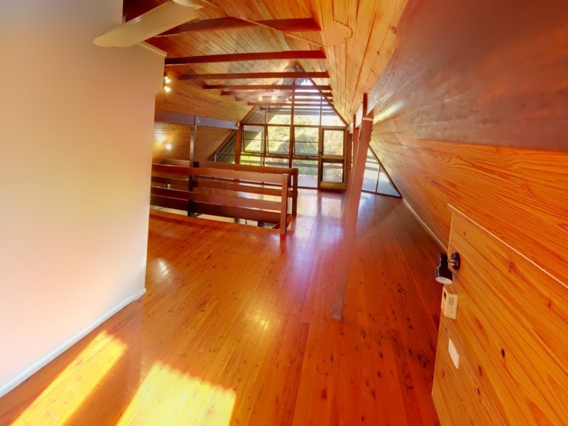 3 Dawn Street, Coochiemudlo Island QLD 4184