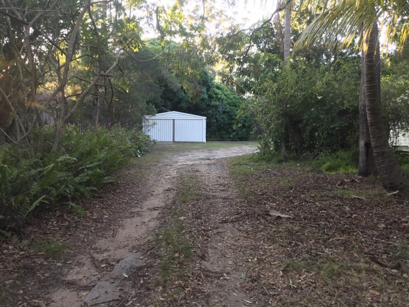 13 EROBIN STREET, Coochiemudlo Island QLD 4184