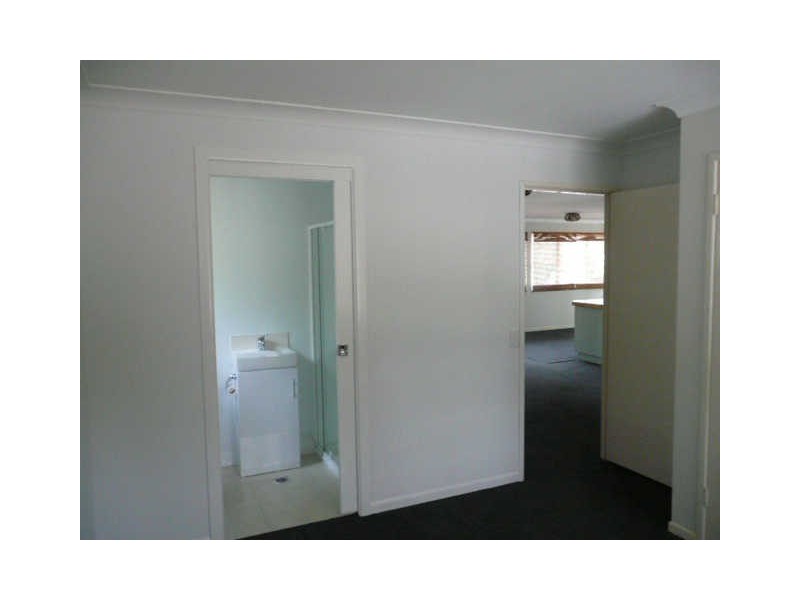 2 Moonah Street, Coochiemudlo Island QLD 4184