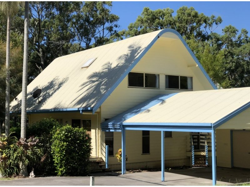 210 Victoria parade, Coochiemudlo Island QLD 4184