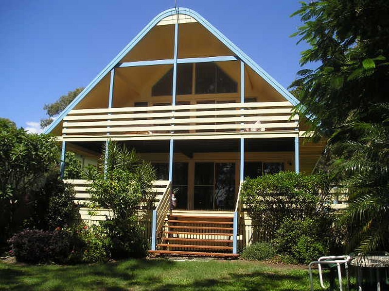 210 Victoria parade, Coochiemudlo Island QLD 4184