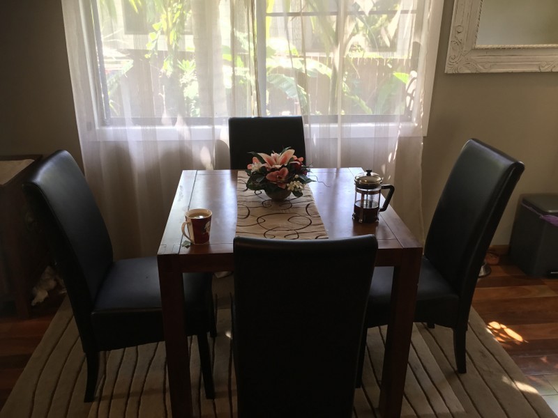 6 Carefree street, Coochiemudlo Island QLD 4184