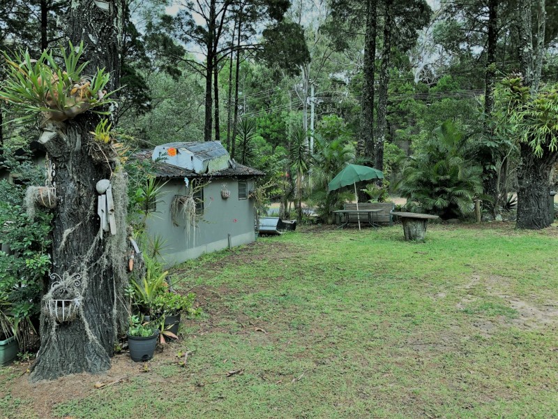 11 Elizabeth Street, Coochiemudlo Island QLD 4184