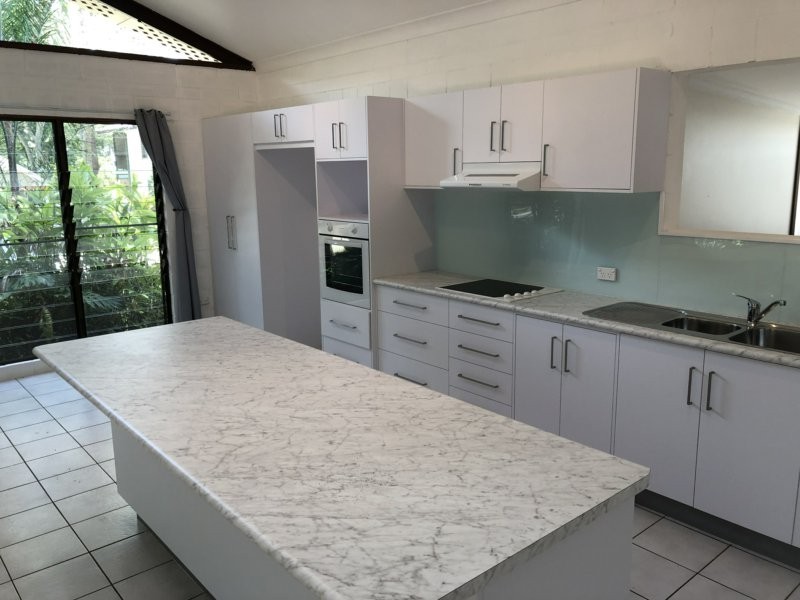 3 Mareela Street, Coochiemudlo Island QLD 4184